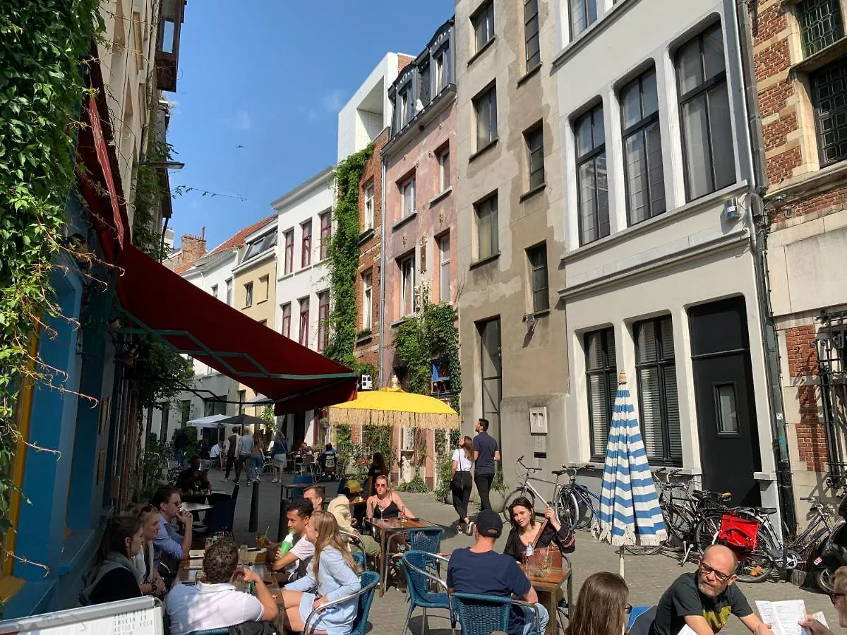 House Le Prince D\'Anvers contacts